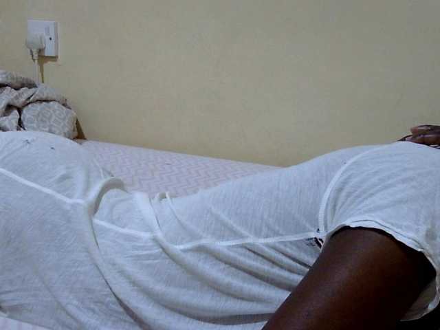 Miss-beauty's BongaCams show and profile