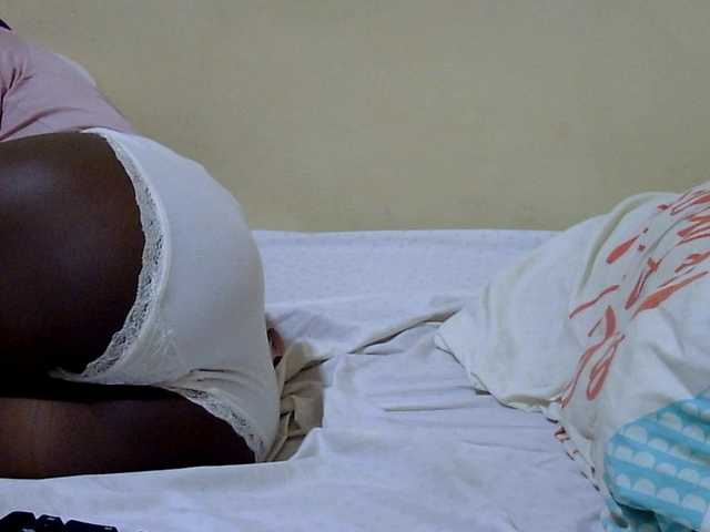 Miss-beauty's BongaCams show and profile