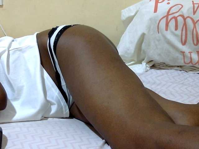 Miss-beauty's BongaCams show and profile