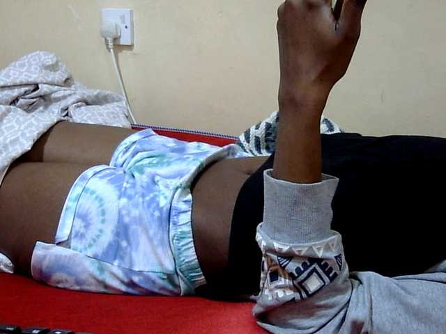 Miss-beauty's BongaCams show and profile