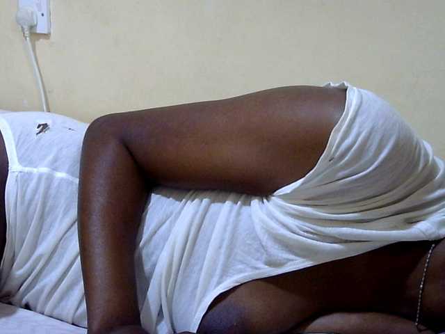 Miss-beauty's BongaCams show and profile