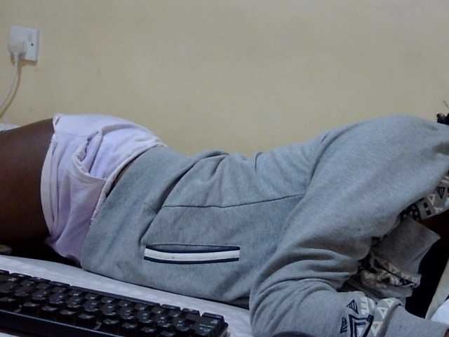 Miss-beauty webcam bongacams model stream image