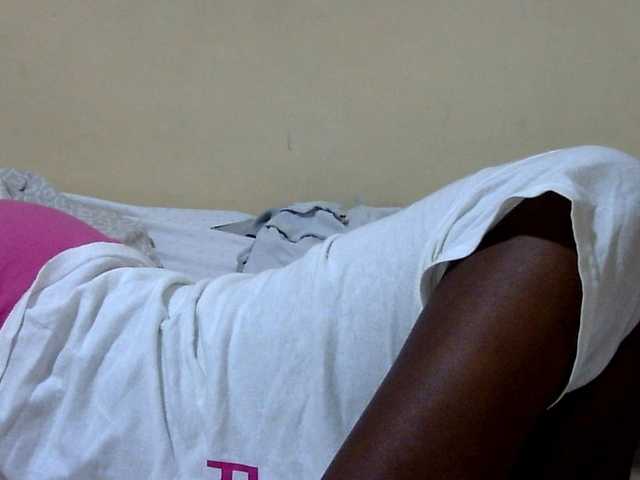 Miss-beauty's BongaCams show and profile