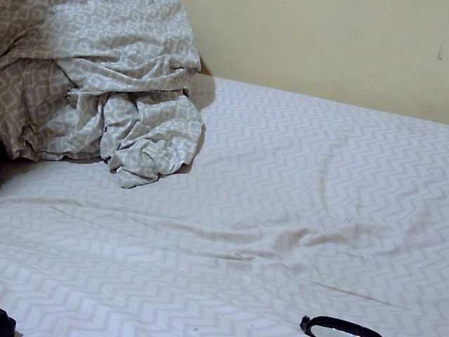 Miss-beauty's BongaCams show and profile