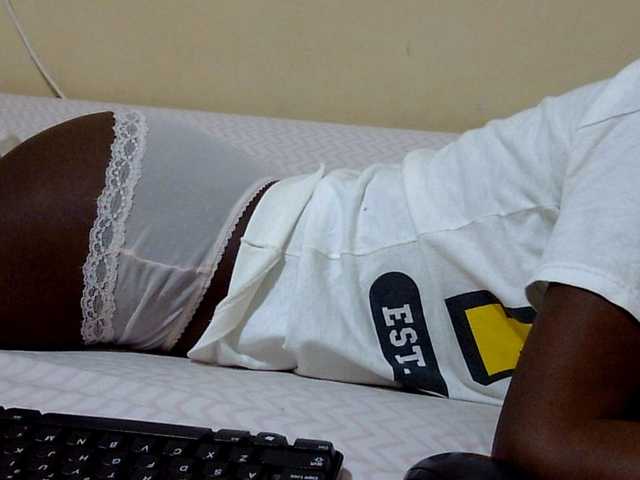 Miss-beauty's BongaCams show and profile