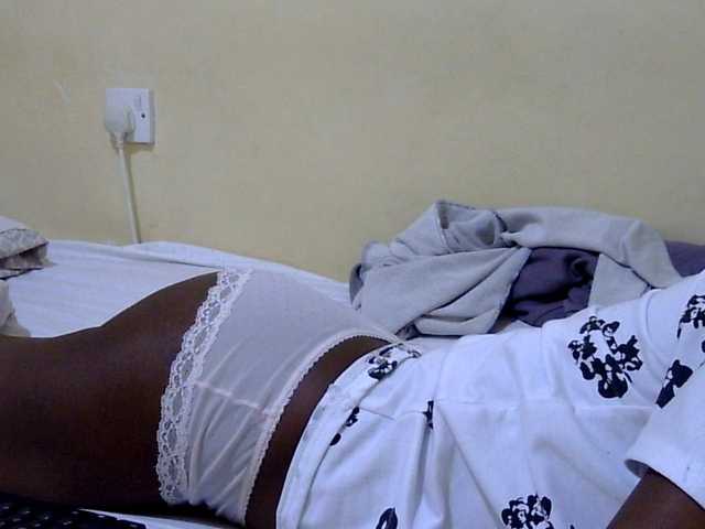 Miss-beauty's BongaCams show and profile