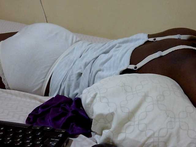 Miss-beauty's BongaCams show and profile