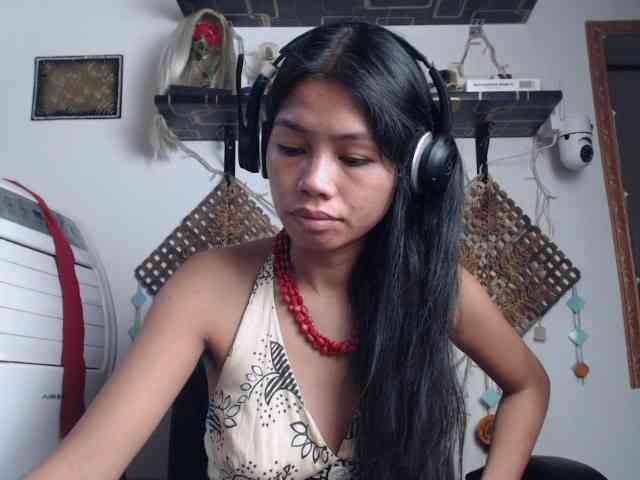 Junglewoman webcam