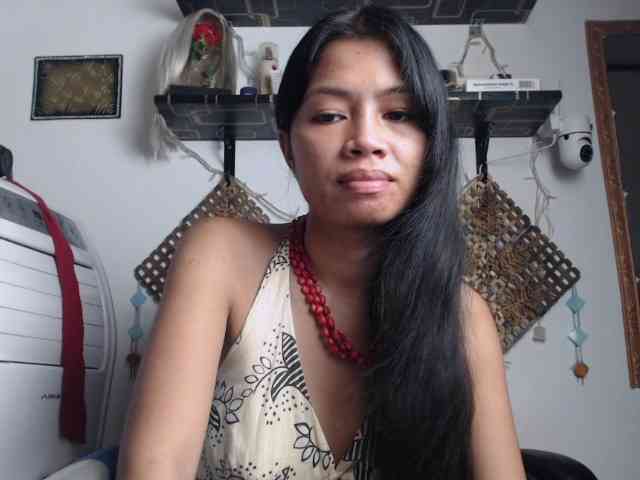 Junglewoman webcam