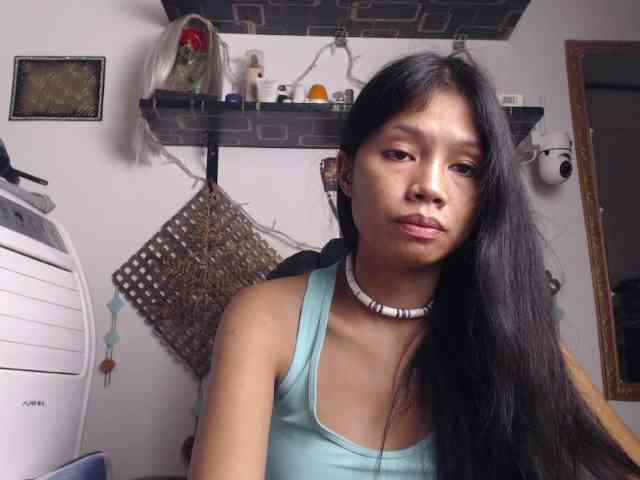 Junglewoman webcam