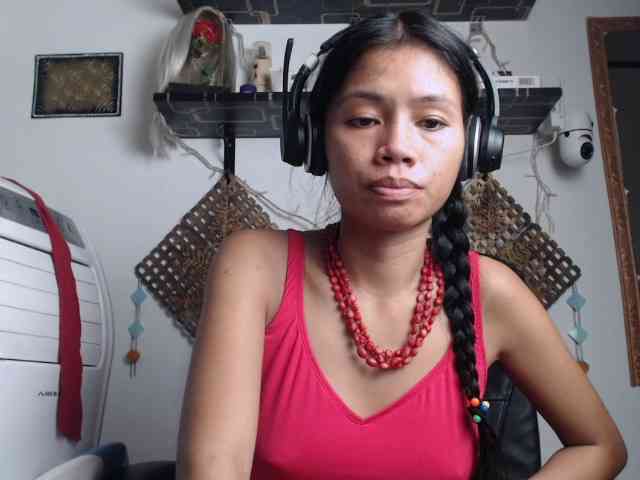 Junglewoman webcam