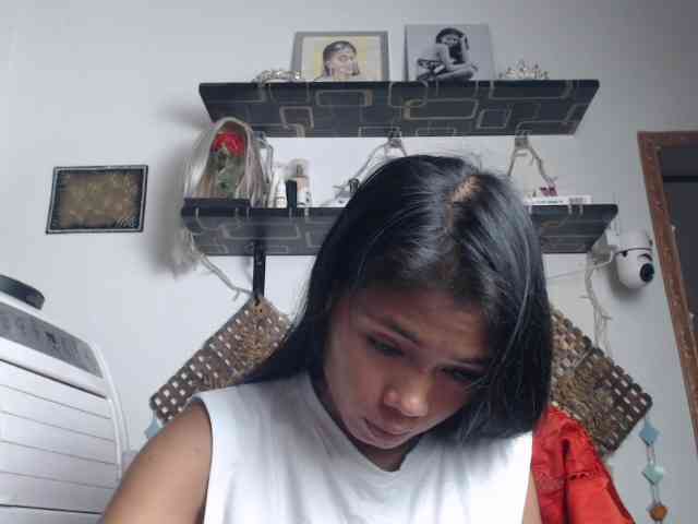 Junglewoman webcam