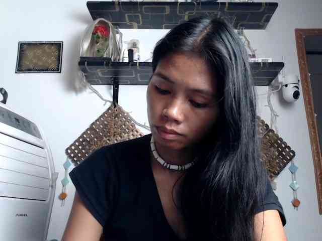 Junglewoman webcam