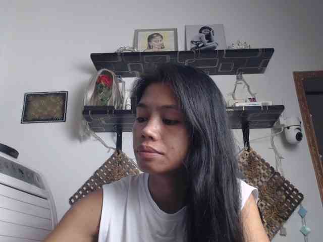 Junglewoman webcam