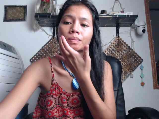 Junglewoman webcam