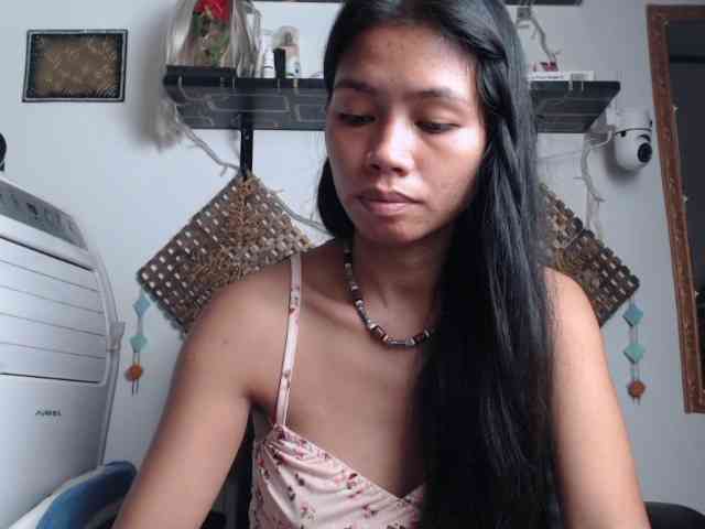 Junglewoman webcam