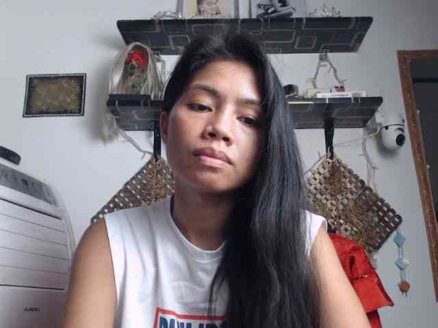 Junglewoman webcam