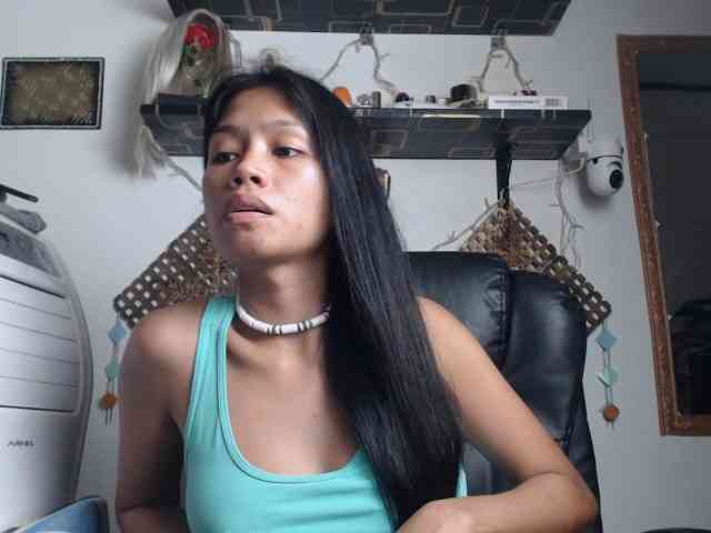 Junglewoman webcam