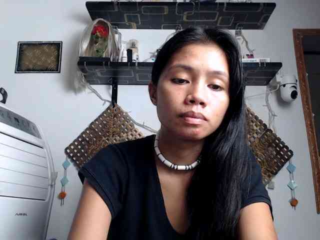 Junglewoman webcam