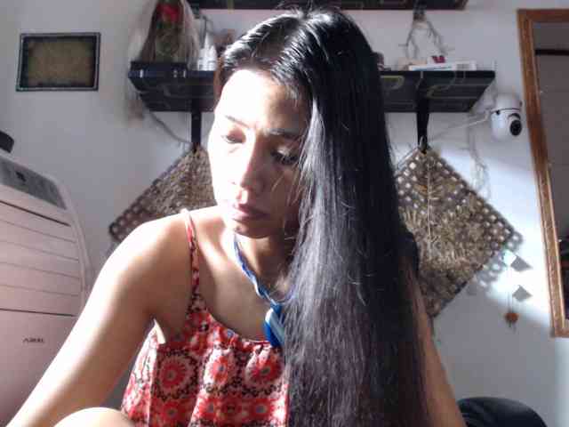 Junglewoman webcam