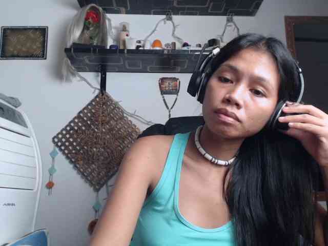 Junglewoman webcam