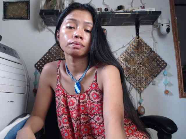 Junglewoman webcam