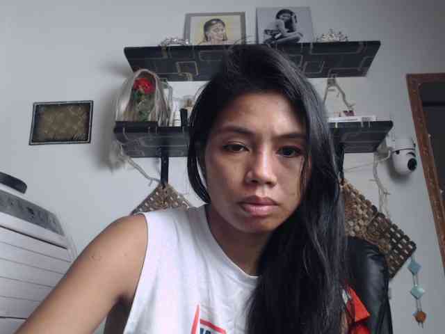 Junglewoman webcam