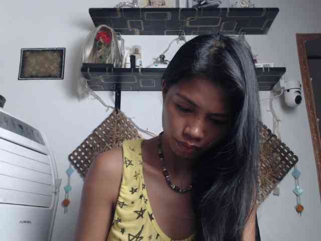 Junglewoman webcam