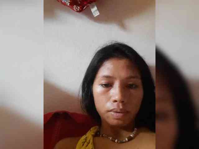 Junglewoman webcam