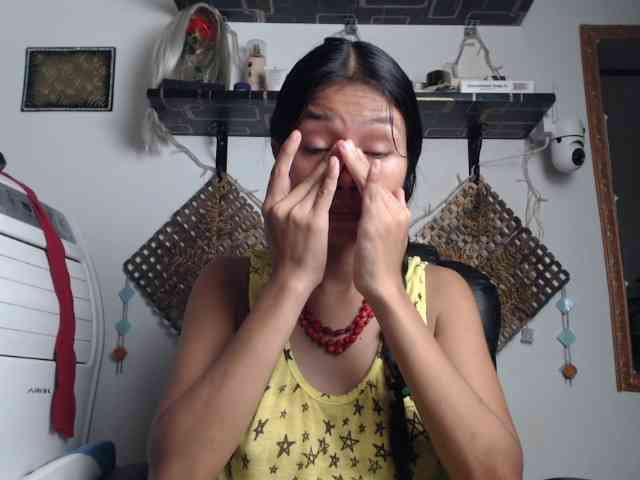 Junglewoman webcam