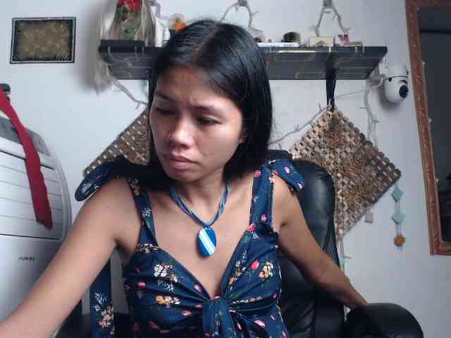Junglewoman webcam
