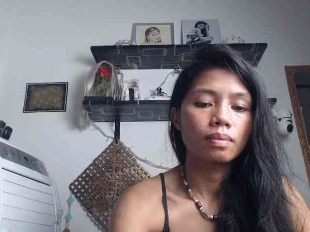 Junglewoman webcam