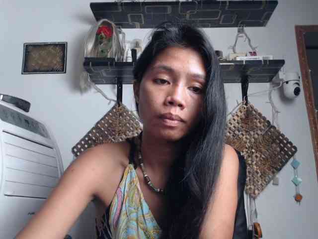 Junglewoman webcam