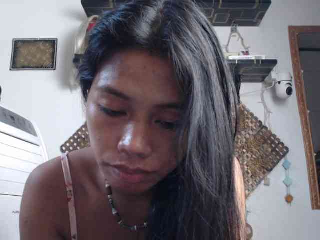 Junglewoman webcam