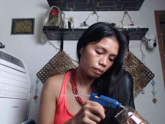 Junglewoman webcam