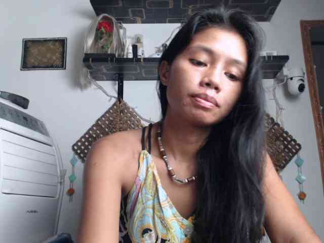 Junglewoman webcam