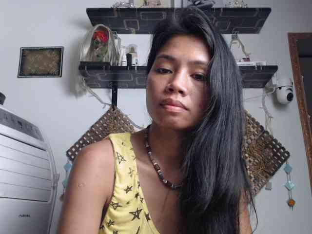 Junglewoman webcam