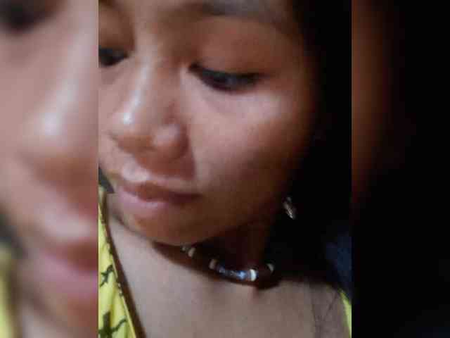 Junglewoman webcam