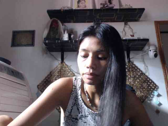 Junglewoman webcam