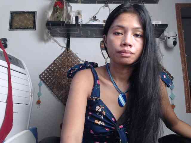 Junglewoman webcam