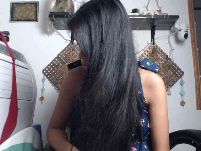 Junglewoman webcam