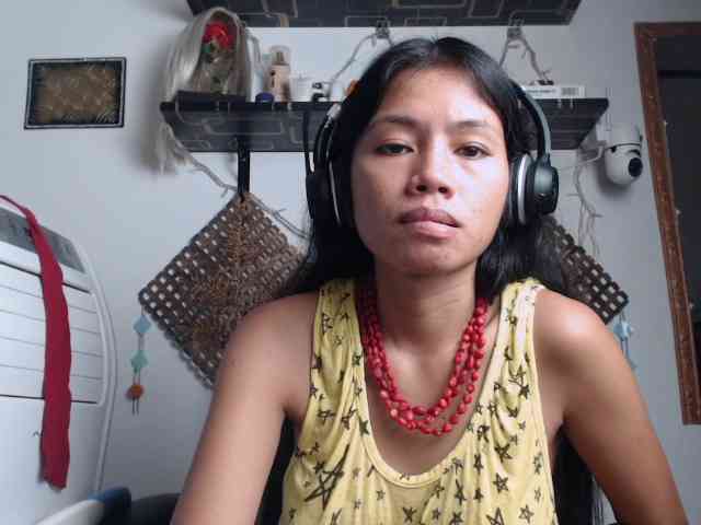 Junglewoman webcam
