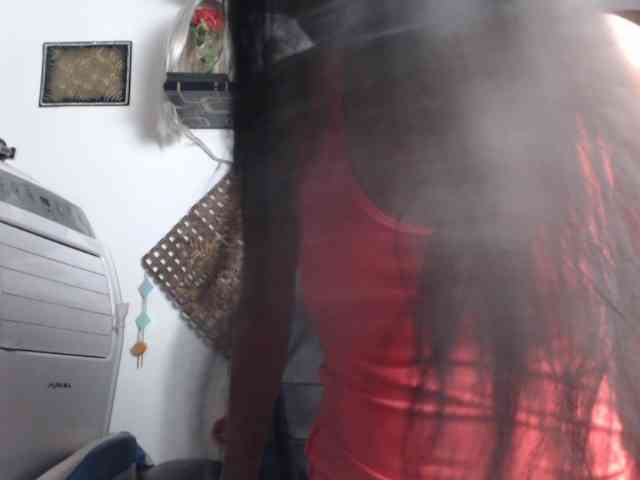 Junglewoman webcam