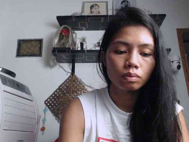 Junglewoman webcam