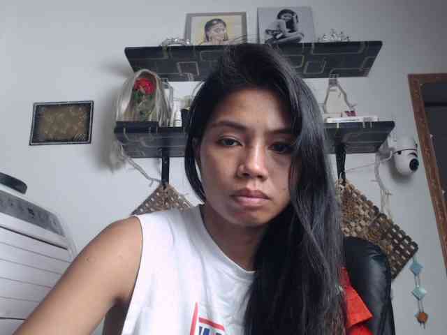 Junglewoman webcam