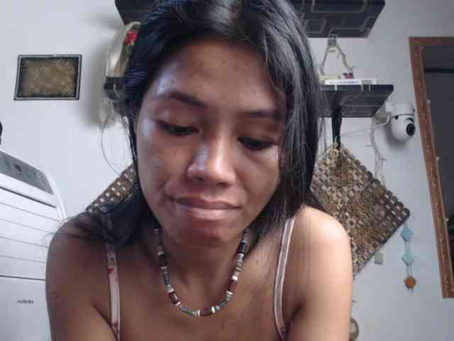 Junglewoman webcam