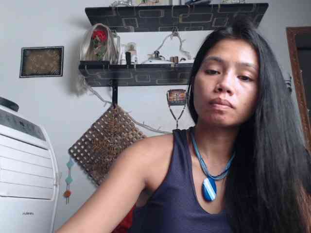 Junglewoman webcam