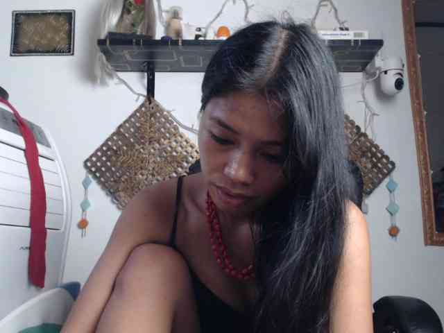 Junglewoman webcam