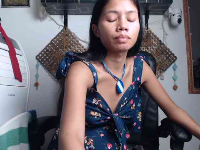 Junglewoman webcam