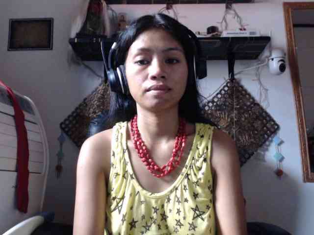 Junglewoman webcam